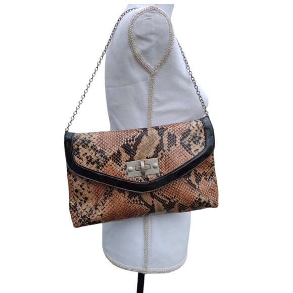 BEST IN BAGS Posh Party Join me as I co-host on Sept 24th @12noon pst - Picture 5 of 5